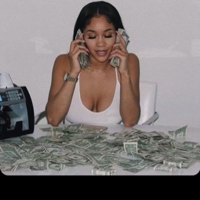 tokunelen's profile picture. heart full of love ❤️