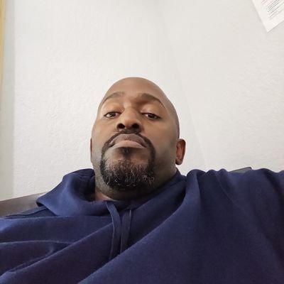 Mulungunipa's profile picture. shemuelmulungunipa.skr

6'2 Lump of Clay, Believer in Jesus The Christ, Husband, Father and doer of deeds. I aspire to be a better human.