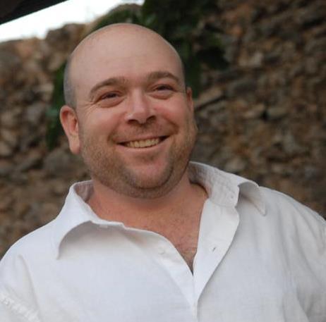 ‏‏מעורבות סביבתית חברתית. יועץ סביבתי, מנחה תוכניות לפיתוח מנהיגות סביבתית בקהילה, בעל נסיון של ארבע עשרה שנה בחינוך סביבתי, בניהול פסולת וביישום יוזמות סביבתיו