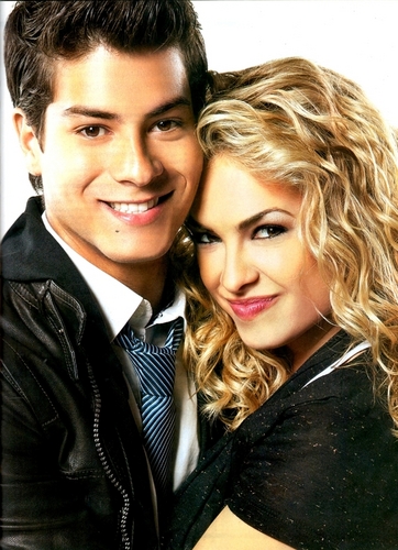Lua Blanco e Arthur Aguiar Muito obrigado Por Vocês Existirem, Amo Vocês, Amo Seus Trabalhos, Amo Sua Banda , Resumindo Amo Vocês INFINITAMENTE , BeijâOoOO.