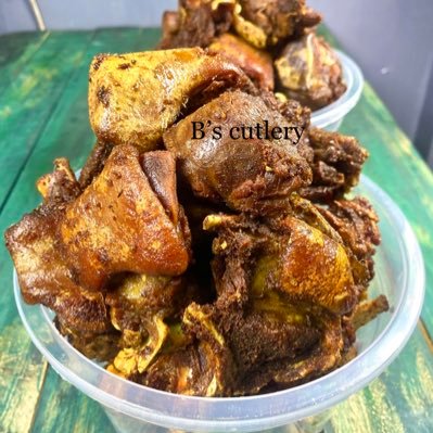 Number 1 party JOLLOF vendor, Ofada goddess, freshly killed delicious ram meat, 10/10 events catering service. https://t.co/8vta4S1YqX