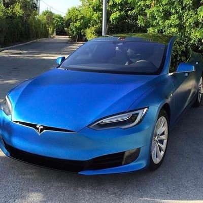 I love Tesla 🚘
