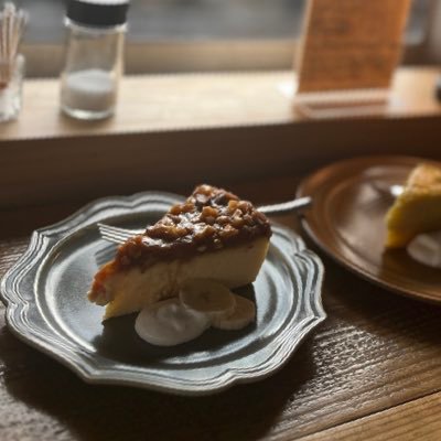 近鉄奈良線の鶴橋〜近鉄奈良の沿線沿いのカフェ巡りを行います🌸 月1、2回活動予定です！奈良女生でしたら大学生、大学院生、どの学年の方も大歓迎です🫶 カフェ巡りが好きな方は是非気軽に参加してください！