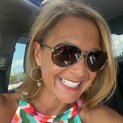 lmm143's profile picture. Motto: Be Bold, Be Beautiful, Be Badass ✌🏻Hardcore patriot, back the blue, embrace sarcasm, LOVE God, dogs & the USA ~ Pronouns: Fed/Up