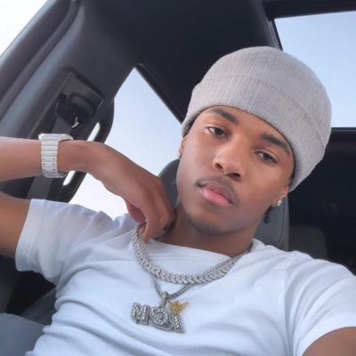 nba_foreigner_'s profile picture. Nonchalant