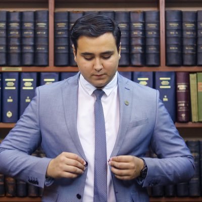 Disfrutemos ahora, mientras seamos jóvenes | Abogado | Ex-Alumno del Colegio de San José.
