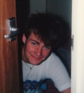 Peachy69's profile picture. No political persuasion just feel the need to use the best facts I can find from reliable sources to make informed decisions. Married,       kids, good friends.