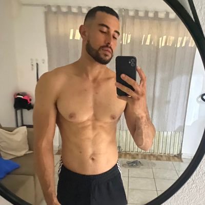 MMA e Musculação 
Não tenho Instagram