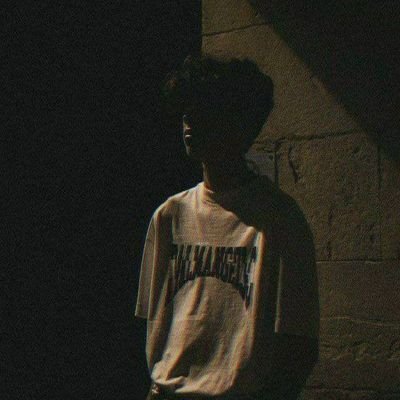 4b_d57's profile picture. 𝗜 𝗹𝗼𝘃𝗲 𝗱𝗶𝘀𝘁𝗮𝗻𝘁 𝘁𝗵𝗶𝗻𝗴𝘀 𝗹𝗶𝗸𝗲 𝘁𝗵𝗲 𝘀𝗸𝘆 𝘁𝗵𝗲 𝗺𝗼𝗼𝗻 𝗮𝗻𝗱 𝗬𝗼𝘂. 🍂