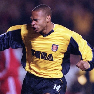 AminAhm75867360's profile picture. @Arsenal #COYG🔴⚪️