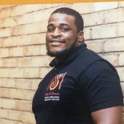 DL coach @ Grand street campus in Brooklyn, New York, Personal Trainer, mentor, Youth Advocate, wtx warbirds 2021 champions, 2022 Omaha beef 💪🏿💪🏿💪🏿🏈🏈