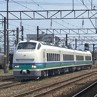 10番了解！10番線ドアが開きます。業務放送、10番※※※M車内整備終了です。準備ができましたらドア操作願います。もちろん常磐線沿線民 笑/仕事の合間と休みの日に動画撮影（農民スマホ雑魚撮り鉄）/見学鉄/乗り鉄/引き込み線/貨物線/廃線/ハーフマラソン/XL250R/釣り/競馬/2094レ(撮影休止中)/5094レ