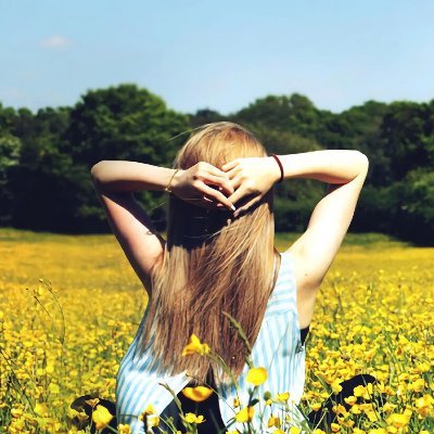 A little girl who enjoys traveling and sees the world from her own perspective.