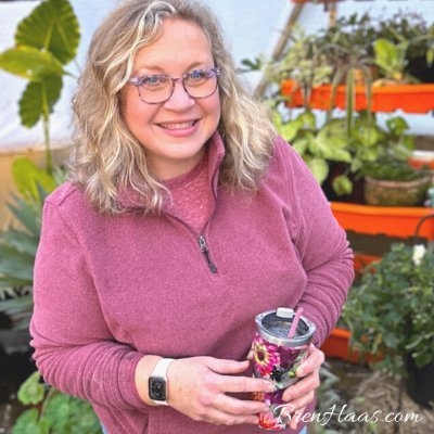 Creative Living & Growing with Bren Haas 🌸
I love taking photos & videos of my Garden | Food | LIFE