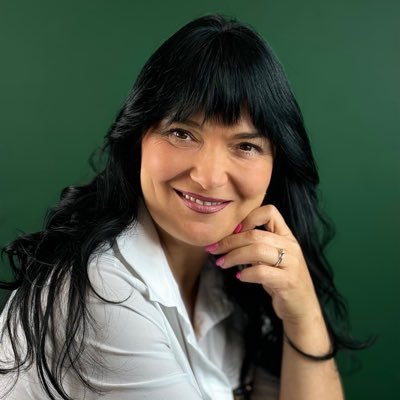 ViktorieOvesna's profile picture. akreditovaný mediátor AMČR - neutrální zprostředkovatel dohody bez soudního sporu. Věřím v jedinečnost každého pohledu.