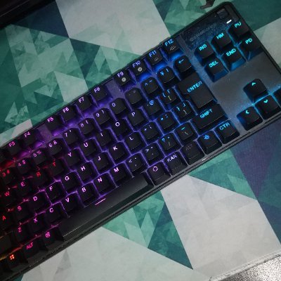 息子の夢はプロゲーマー🌱飽きずに毎日できること、楽しめること、母として全力で応援したい✨好きな気持ちを大切に、夢を掴みとってほしいと思っています✨
色々な辛いこと、苦しいこともあるけれど焦らずゆっくり、自分のペースを大切に☺️いつだって比べるのは他の人ではなく、過去の自分✨✨
息子@Mea__FN