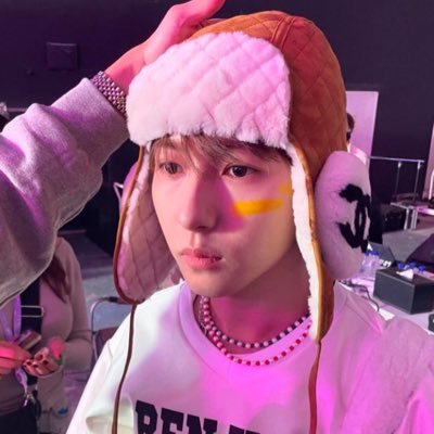 ohmpeangg's profile picture. …รอน้องอินจุนกลับมานะคับ ไม่ว่านานแค่ไหนก็จะรอ…🌻