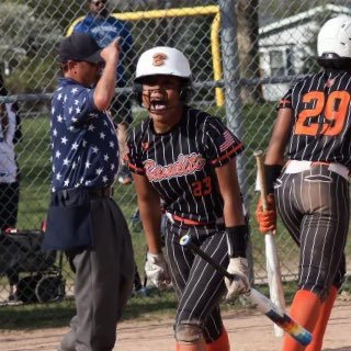 S/S and pitcher for Beverly Bandits 12u (Perry)🖤🥎🧡 From Monroeville Pennsylvania attending Gateway middle school 🐊 4.0gpa 2️⃣0️⃣2️⃣9️⃣