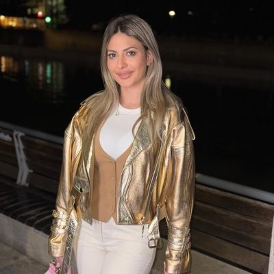 Royascarreal's profile picture. It requires wisdom to understand wisdom: the music is nothing if the audience is deaf.