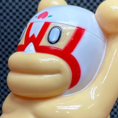 asizawa14's profile picture. 顔で笑って心で泣いて