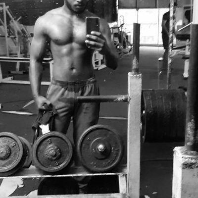 Fitness coach 💪 
Fitness model 🍑 25 year old mallu boy😈👽Seeking for like minded ladies/couples💕🙈 
ഈ നേരവും കടന്ന് പോവും✌️