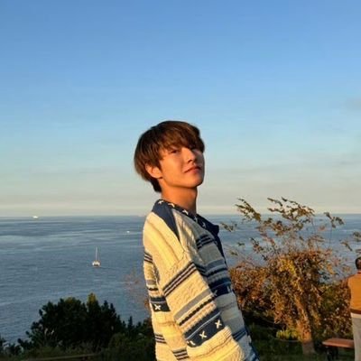 byunlasuhh's profile picture. Bucin Kpop akut🙏🏻 tapi kalau ada reminder qrt👍🏻🤙🏻