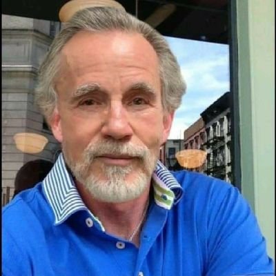 Private (personal) @twitter account of Jackson Browne. A lone light has the ability to illuminate countless other, retaining its brilliance without waning.