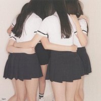 R 🍉 | 🍅🌸(@GfriendHSkra) 's Twitter Profile Photo