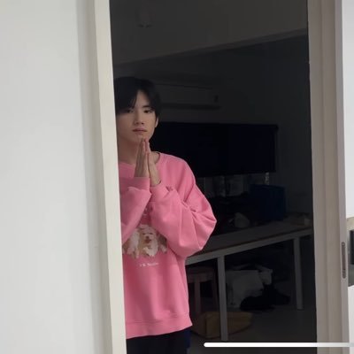 mommyn0ngAA's profile picture. (fan acc)# ภูเอเอ ชื่อนี้มีแต่เจ็บ # เสี่ยภูหนูเอ # ทาสรักไอติมนม @PHUTATCHAI @aa_ashirakorn #TREASURE #PEEMTANAT #NCTDREAM / rw: #rwmaman0ngAA