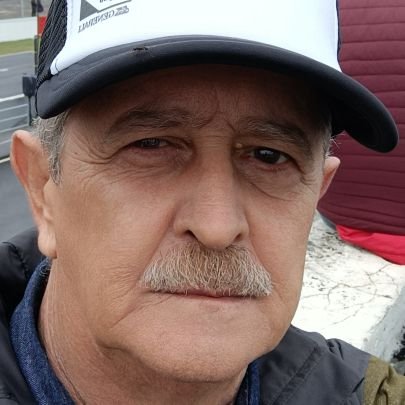 sufriendo al cáncer violeta
#FreePalestine
Mi bandera es la del pueblo que lucha. Peronista. Z