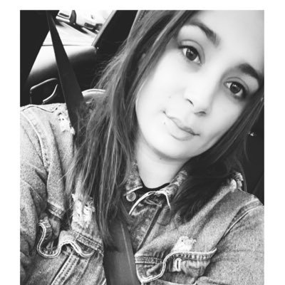 justinesch23501's profile picture.