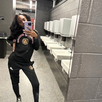 LiveForLex_'s profile picture. Thee Jxn State Uni. Alumna 🐯