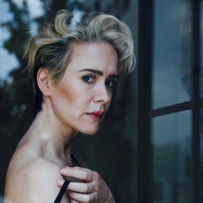 official backup page for Sarah Paulson