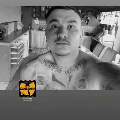Un cobarde muere mil veces, un hombre solo muere una vez
