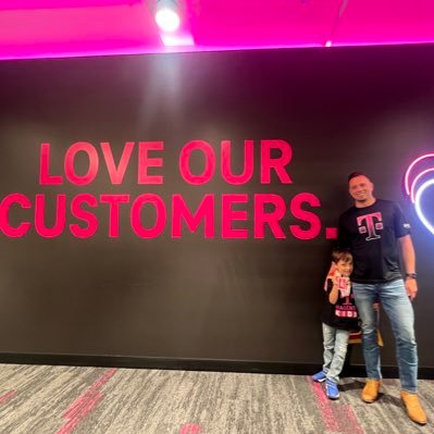 •Husband•Dad•T-Mobile VR Sr. Sales Manager•Golfer•Green Lawn Gang•Pit Master•Lover of All Things @Royals @Chiefs @TMobile Views are my own!