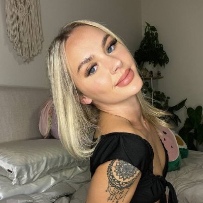 camikissesxo Profile Picture