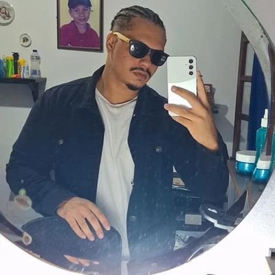 CardosEwerton's profile picture. BA in Economics at UFRJ |
MSc Candidate in Economics at PIMES-UFPE |
Race | Labor | Crime | Development |

Github: https://t.co/dp2uiw8ZXl