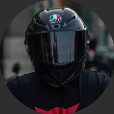 fernydontrip's profile picture. ig: starsandcigz