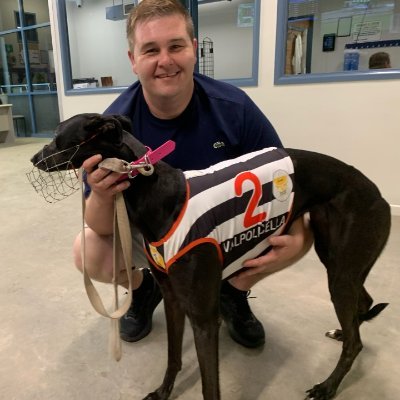 Live one day at a time 
Everyday is a birthday
Love 3 codes of racing 
Extra special Greyhounds❤️❤️❤️
Let's try X again see if I can get some followers🙂🤞