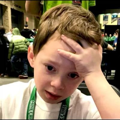 LucasdGalvao's profile picture. Sei que eles doam, mas não pros morros, pra Unicef
Os pobres esquecem (...)