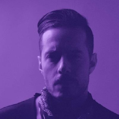 tengo 32 años fan de José Madero, Siddhartha,Ed Sheeran y The weeknd.