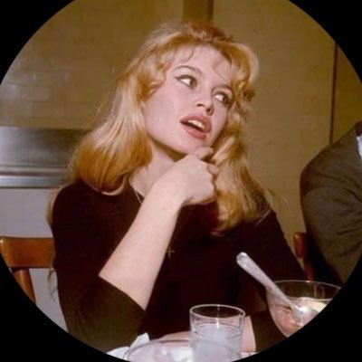 rayll69's profile picture. اكتب اللي بخاطري..