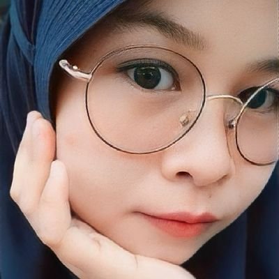 MoonStarsNa's profile picture. 🎨 The Painting is Beautiful