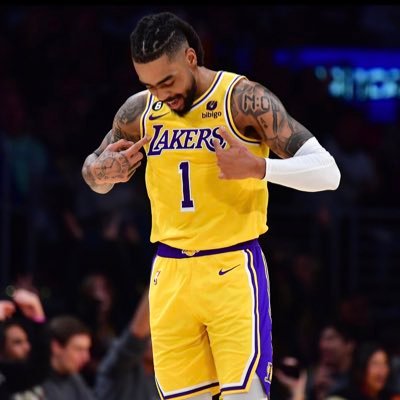 Lakeshow D’Angelo russell supporter