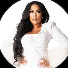 Daughter of the King * Helping You Access Kingdom Wealth + Global Speaker Author Leader ā Account Founder @RichUniversity.com