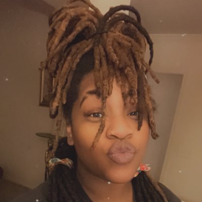 A Queen 👑 on the scene…a bitch that’s a witch 🧙‍♀️ …a B.A.P with plenty of WAP💦 Educated 💼 Goddess 💫 of Success ✊🏾
