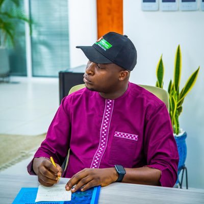 Public Administrator | Brand Management | Philomath | Perception Engineering | Country First 🇳🇬 Co-Founder @kwaraRebuiIders