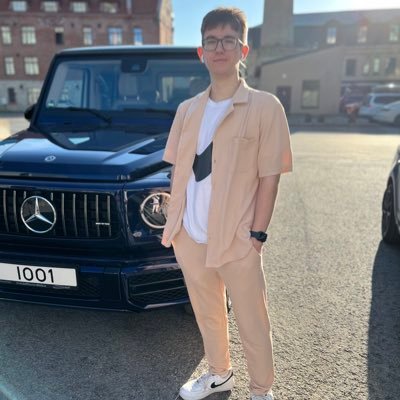 vladyslaqqe's profile picture. 