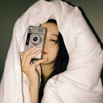 33 F | K pop Lover | Currently Learning Web3 and Solidity :)