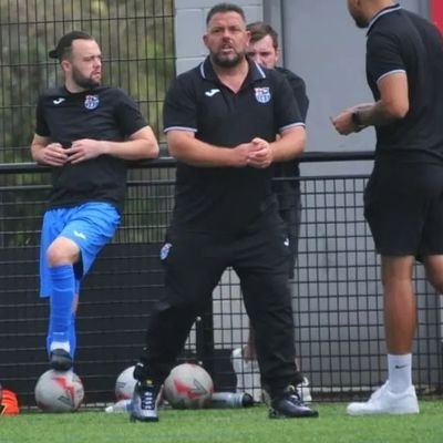 Ex British Army - 18 Yrs
🇩🇪 Pete @sedonsfc 
UEFA B Coach - @BridonRopes 
Ex Pro Gk coach - @werderbremen @hannover96 @Holstein_Kiel